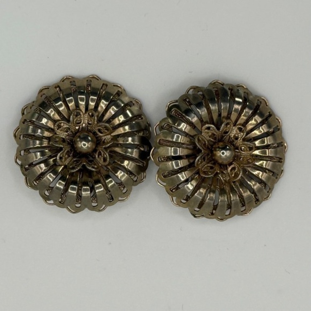 Vintage Silver Tone‎ Floral Sunburst Clip On Earrings Mid Century Statement